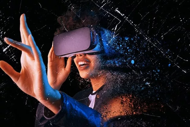 تأثير 1-الواقع الافتراضي و2-الواقع المعزز على صناعات الترفيه والتعليم: تحول نحو تجارب مميزة 1 Read more about the article تأثير 1-الواقع الافتراضي و2-الواقع المعزز على صناعات الترفيه والتعليم: تحول نحو تجارب مميزة